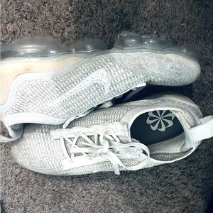 Nike vapor maxes